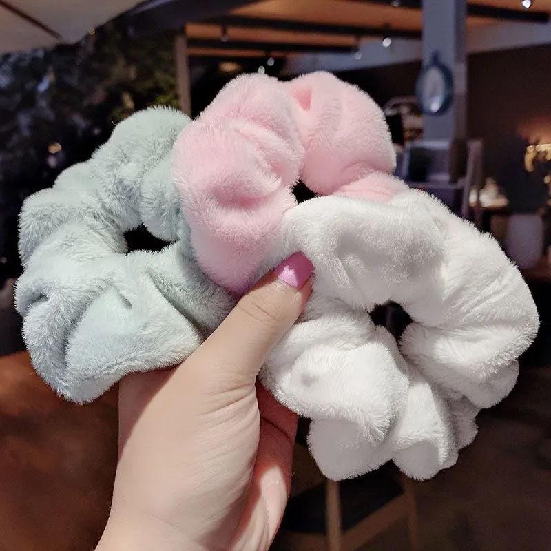 Warm Soft Velvet Hair Scrunchies Furry Elastic Hair Band Women Girls Ponytail Holder Hair Rubber Band Hair Ties Hair Accessories
