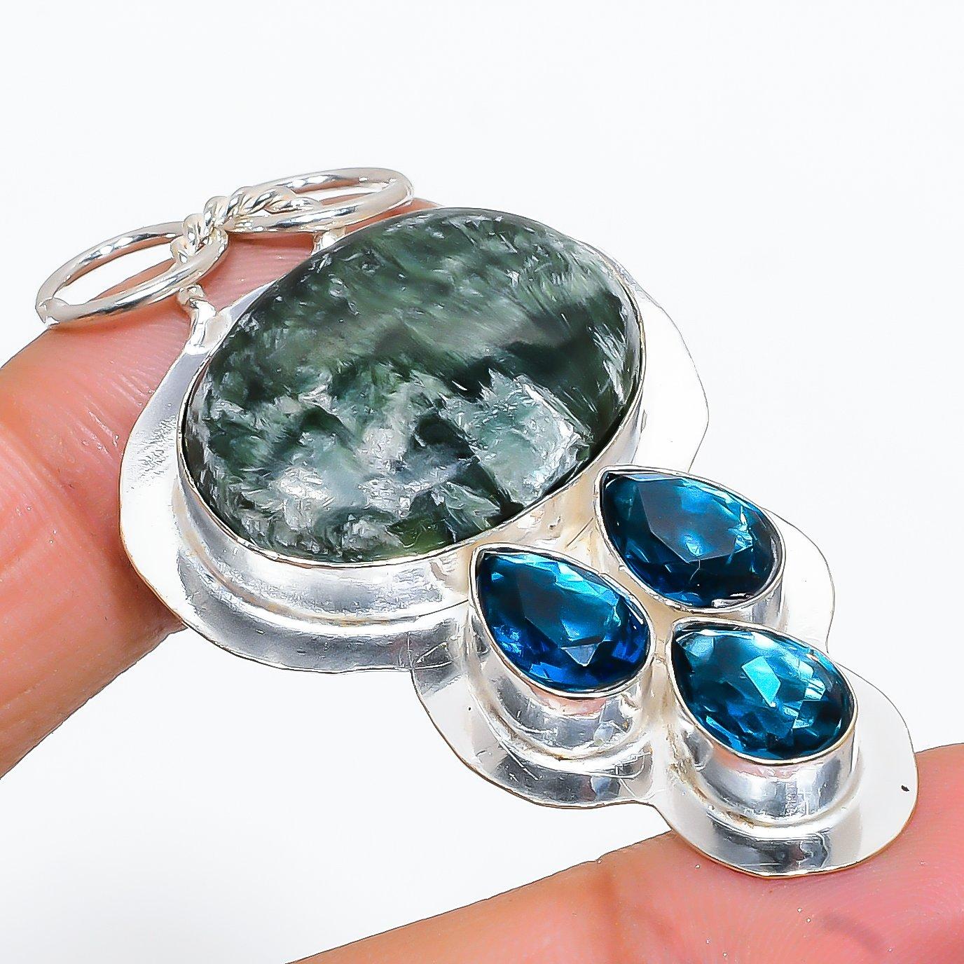 

Этническая ювелирная подвеска ручной работы с серафинитом и голубым топазом, 2,36 дюйма VR-3829