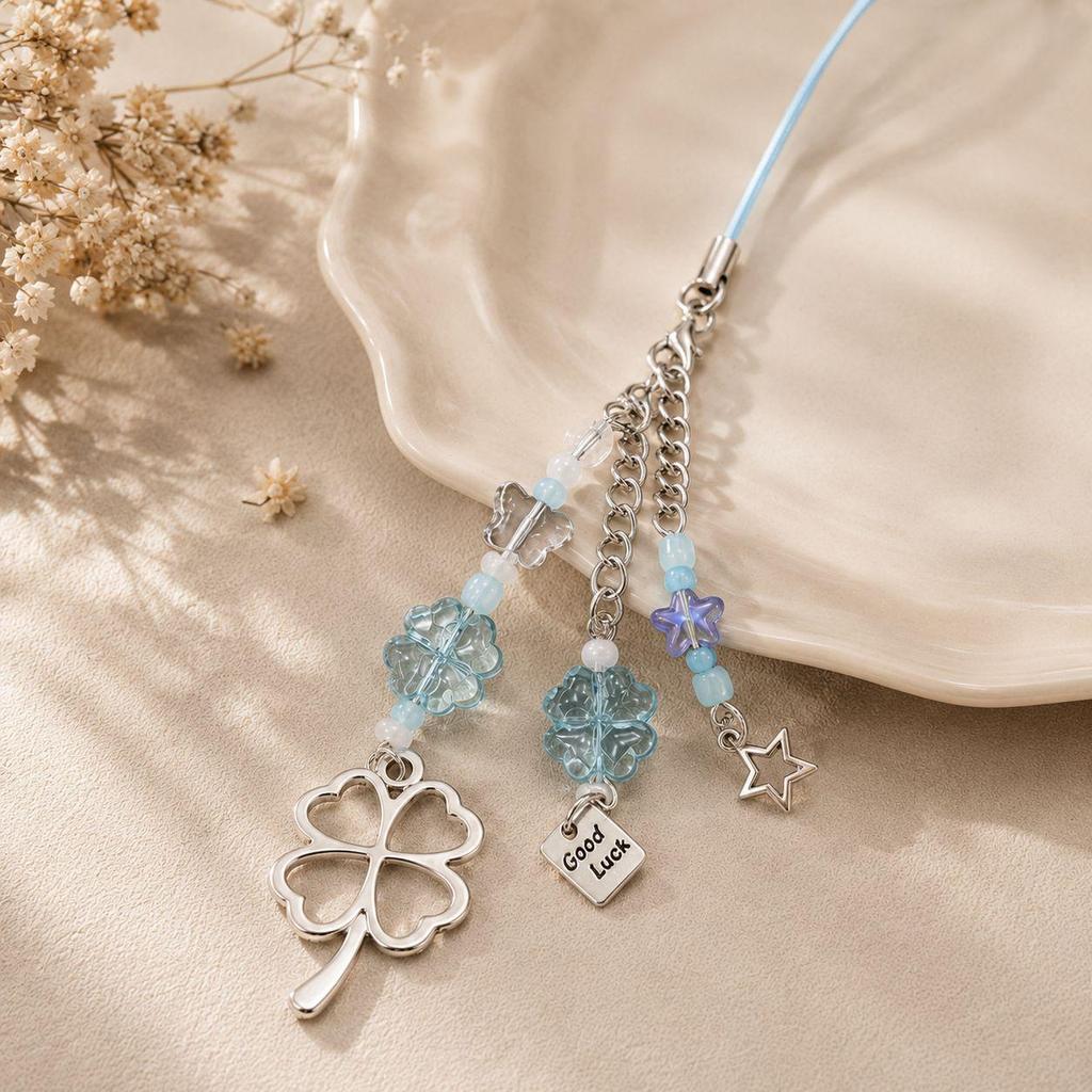 European-American Lucky Four-Leaf Clover & Star Keychain Pendant