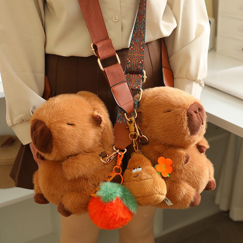 

Plush Capybara Backpack & Shoulder Bag - Cute & Charming Toy Accessory 24 cm 0.3 kg