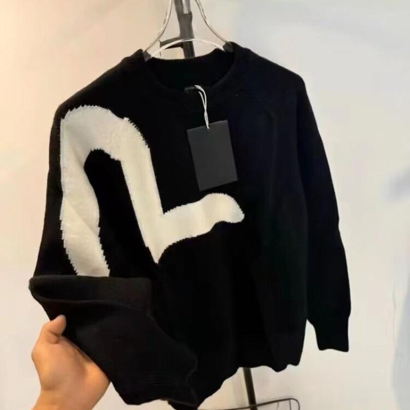 

Unisex Trendy Round Neck Sweater - Casual Autumn/Winter Knit Long Sleeve Top for Men & Women XL чорний