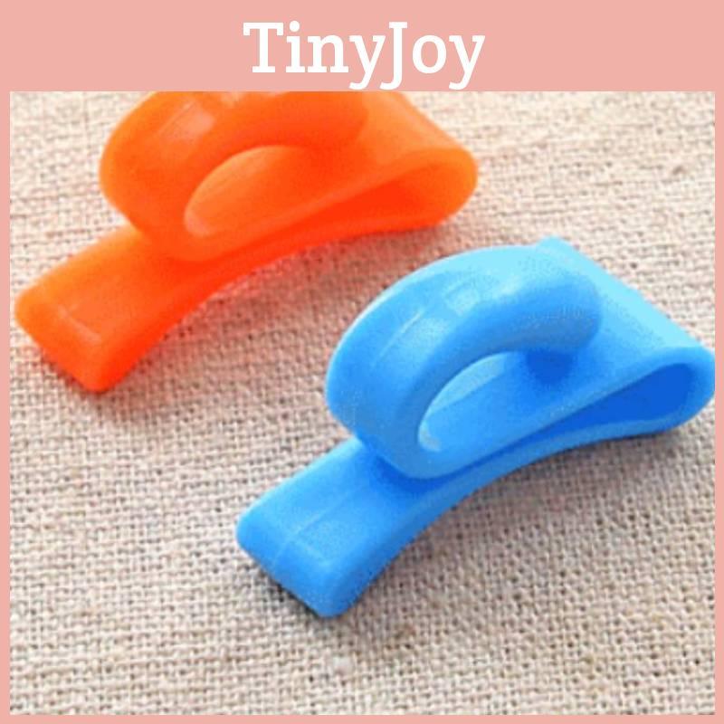 Color Plastic Portable Anti Loss Clip Suitable For Daily Key Storage Inside Bags