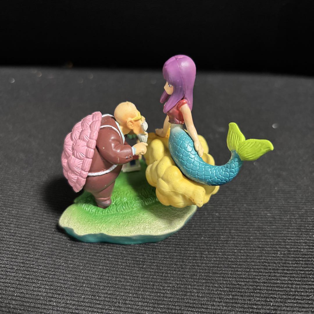 

[USED] Dragon Cap Mermaid & Master Roshi