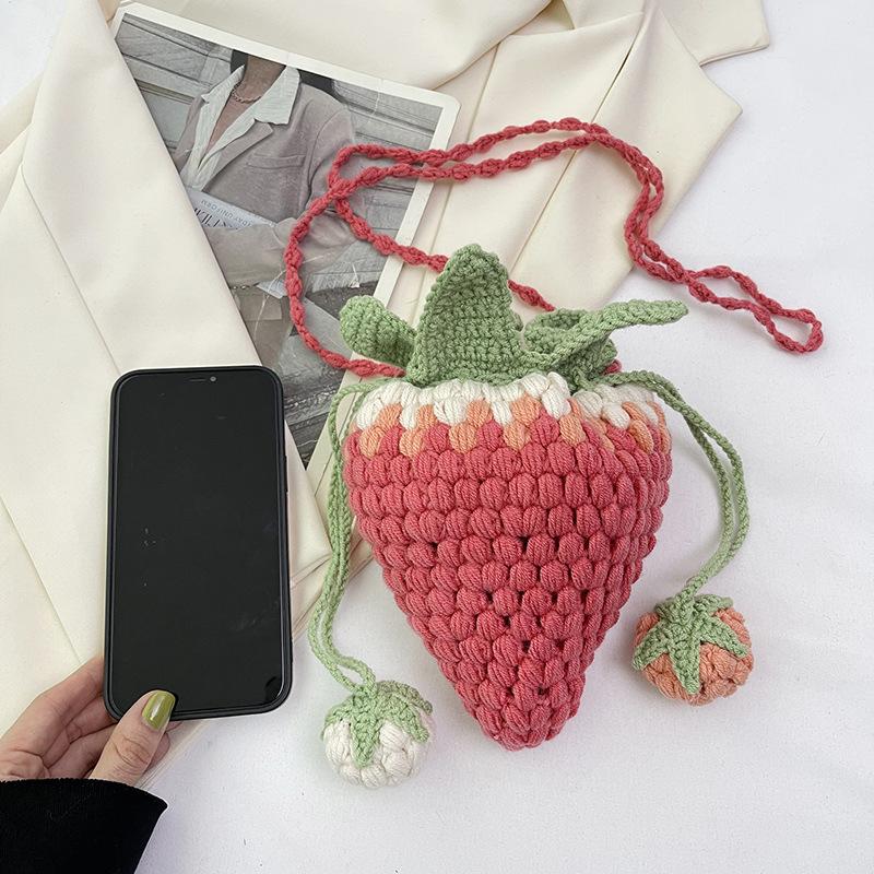 Cute little bag summer 2025 Mori girl foreign style shoulder crossbody knitted cartoon strawberry bucket bag