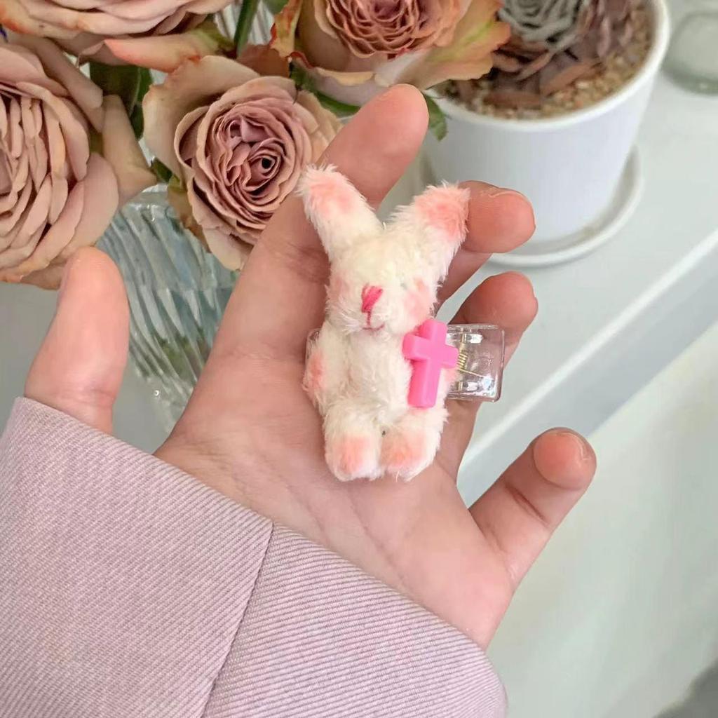 Süße Häschen Haarspange: Kleine Haarspange für Mädchen, perfekt für Pony und abstehende Haare, entzückender Kopfschmuck für Herbst 2023.