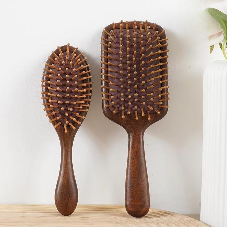 Durable High-End Solid Natural Wood Hairbrush for Women Salon Use Skin-Friendly Compact Styling Tool with Air Cushion
