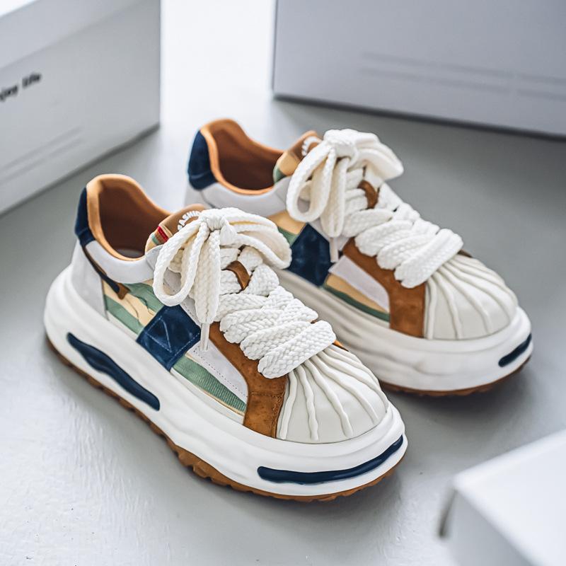 

2025 early spring new men s shoes platform height fashion temperament color trendy men explosion sports casual shoes men 44