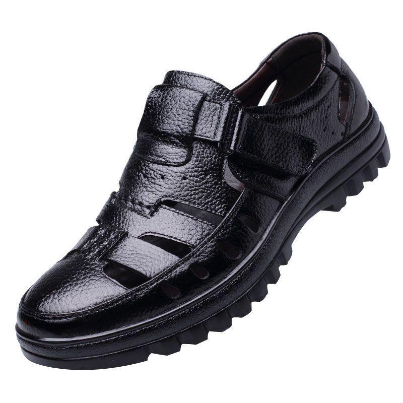 New men's leather sandals hollow breathable non-slip wear-resistant casual Korean version of middle-aged and elderly dad shoes 2025 direct sales