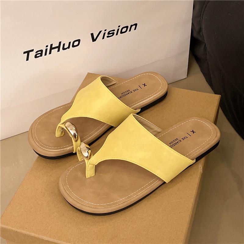 

Fashion casual flip-flops women s 2025 summer new toe slippers flat-bottomed seaside vacation beach shoes 35 жёлтый
