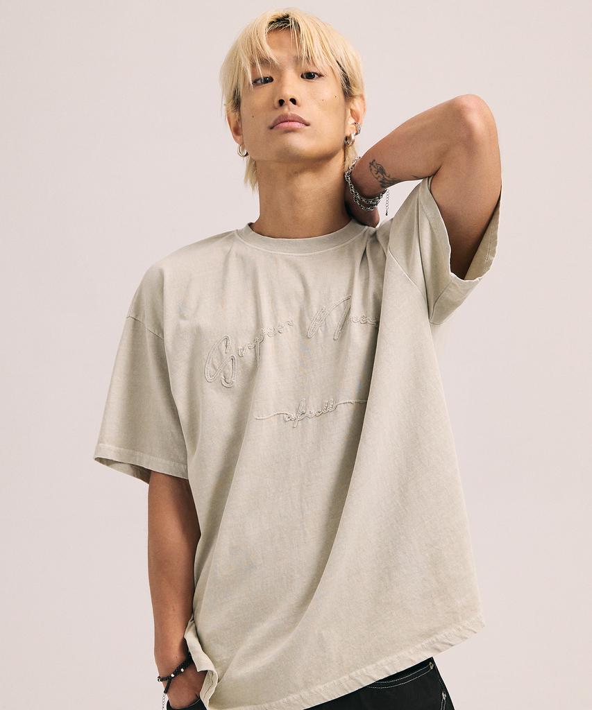 Akesi Super Normal Chain Embroidery Pigment Short Sleeve T-Shirt - Cream