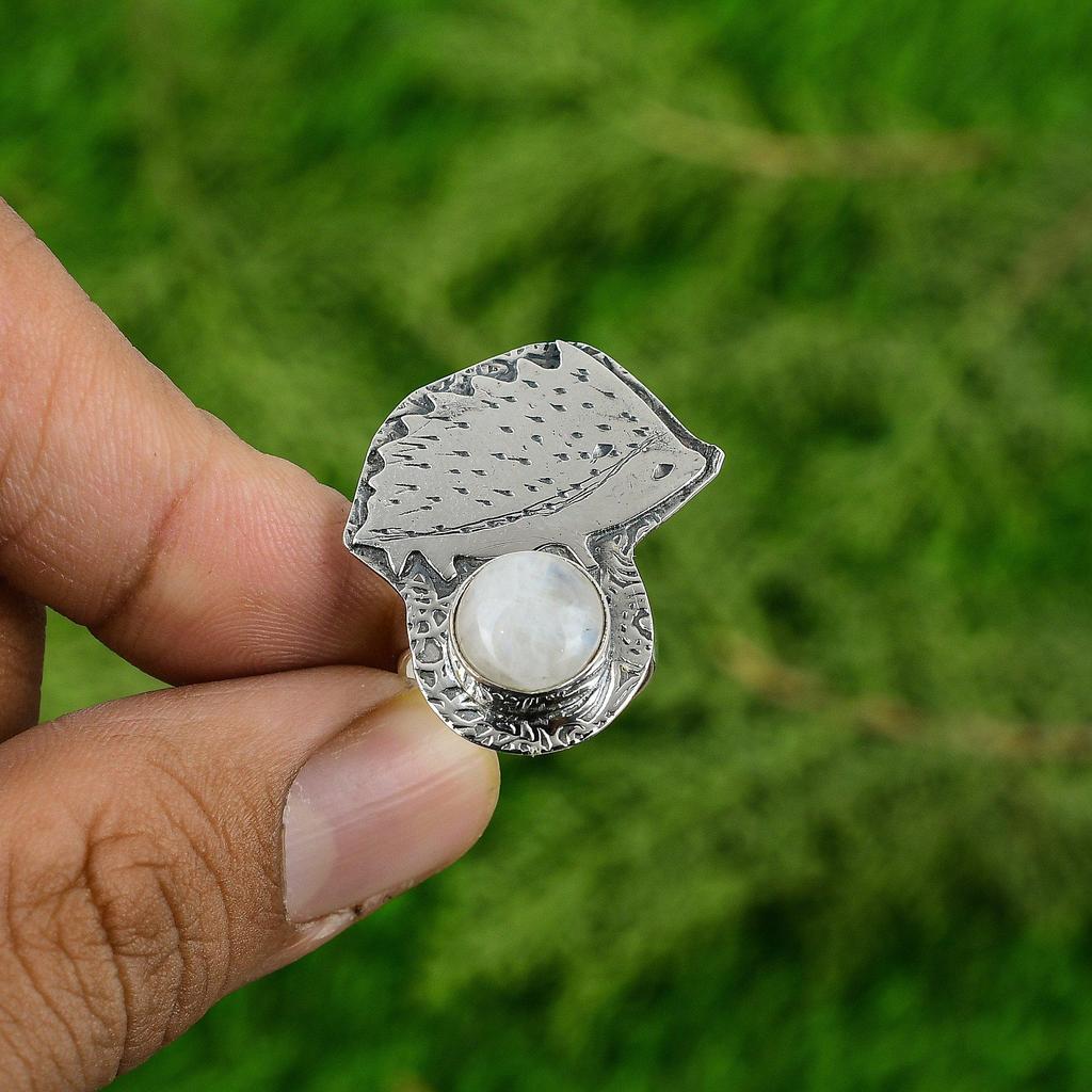 Natural Rainbow Moonstone 925 Silver Promise Ethnic Statement Anniversary Ring