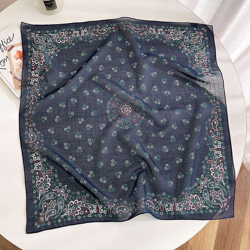 Retro silk cotton silk scarves spring new versatile silk pure cotton blended 70 square scarves fashion design light luxury accessories 67cm