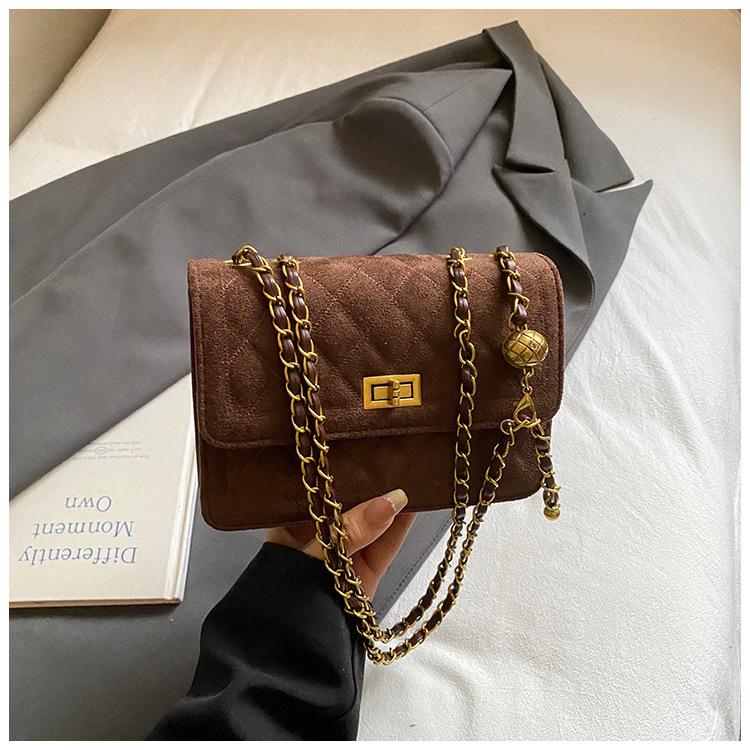 Simple Small Bag 2025 New Trendy Fashion Chain Shoulder Women's Bag Diamond Grid Embroidery Thread Messenger Bag Versatile Small Square Bag