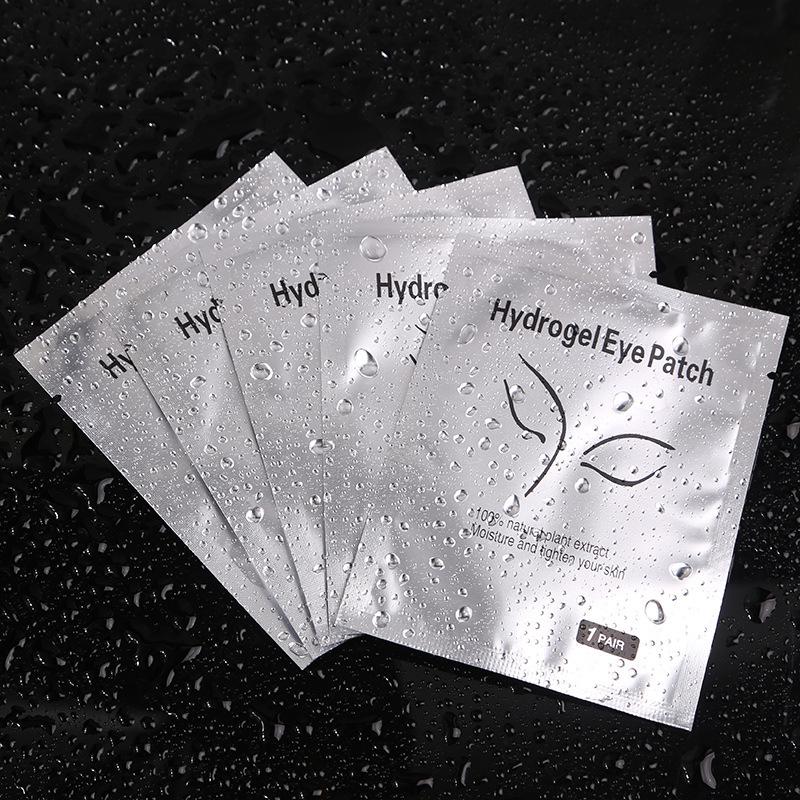 Hydrogel Eye Patches for Eyelash Grafting and Isolation
