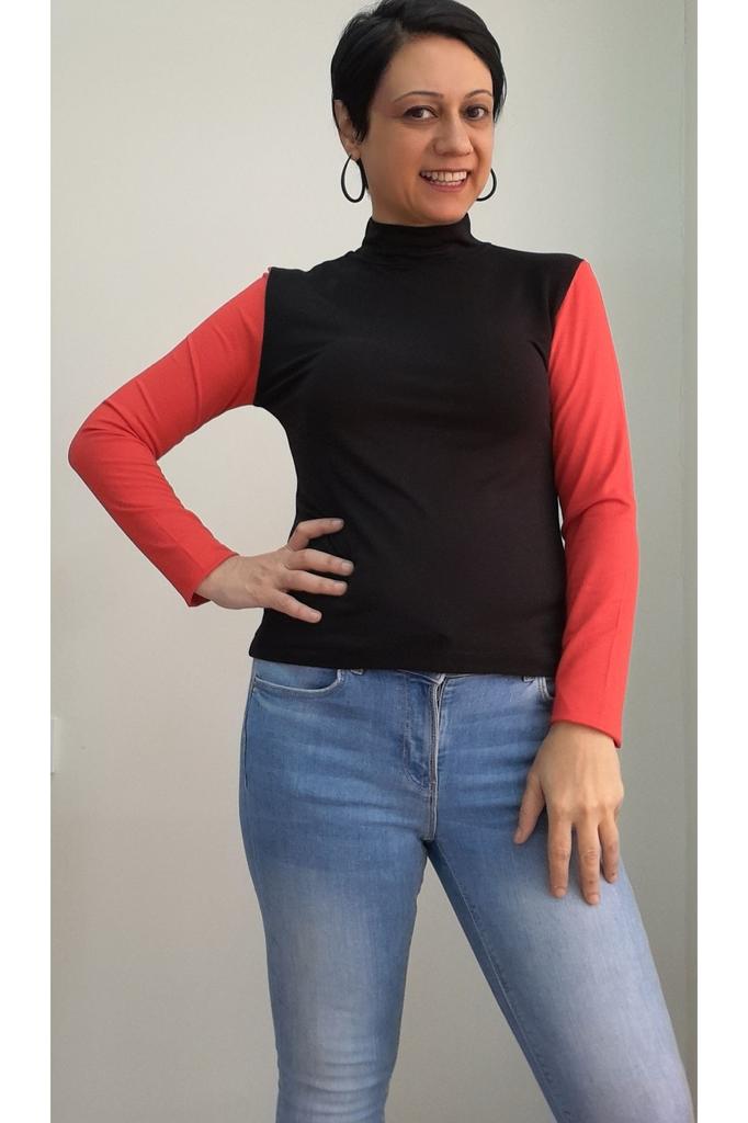 Damenstil Übergröße T-Shirt Schwarz Ärmel Halber Rollkragen T-Shirt Mit Rotem Farbblock