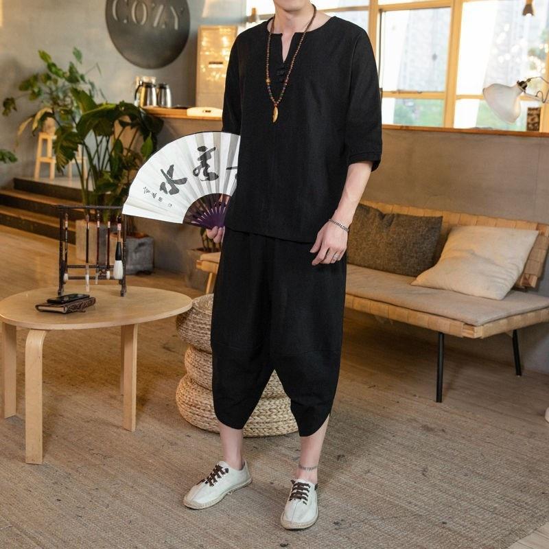 Completo da uomo in lino e cotone a 2 pezzi: top a maniche corte e pantaloni cropped