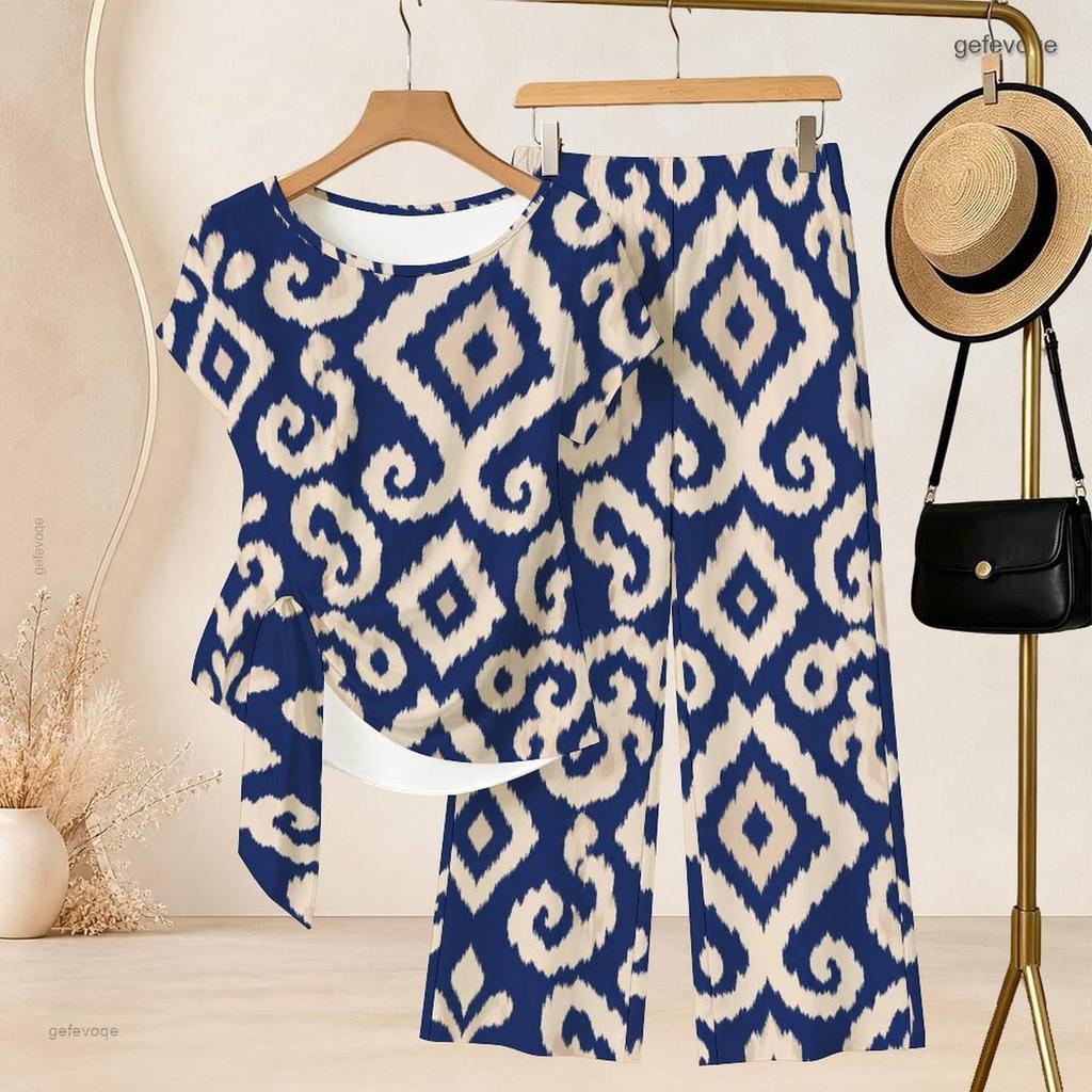 Women Plus Size Round Neck Short Sleeve Knot Hem Red White Striped Printed Two Piece Pants Set