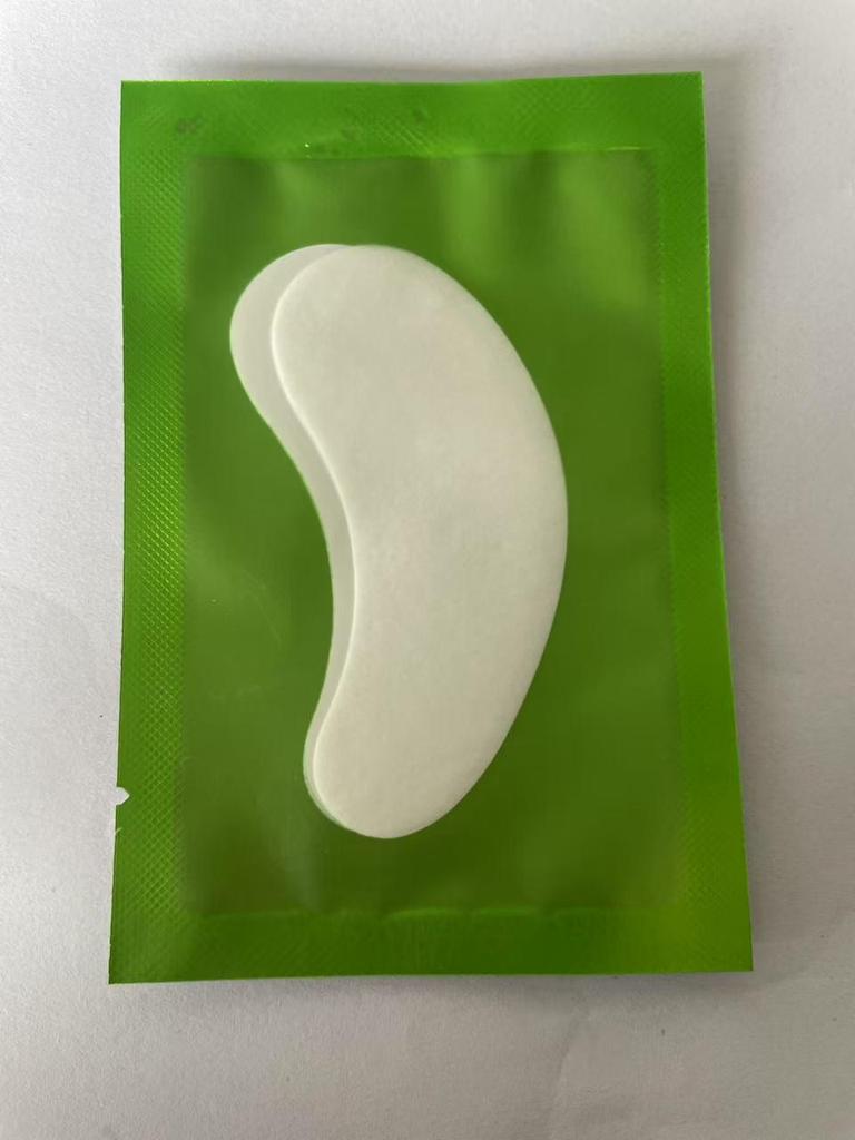 Collagen Eyelash Extension Eye Patch: Isolation Film Pad for Grafting and Planting