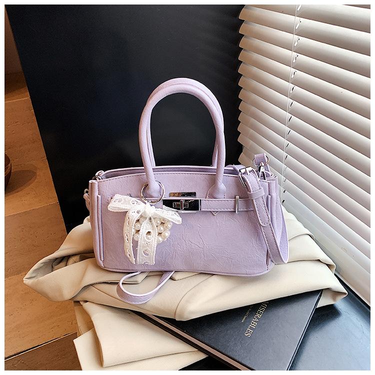 

Премиальная женская сумочка 2025 лето новый тренд модная универсальная маленькая квадратная сумка на плечо сумка-мессенджер