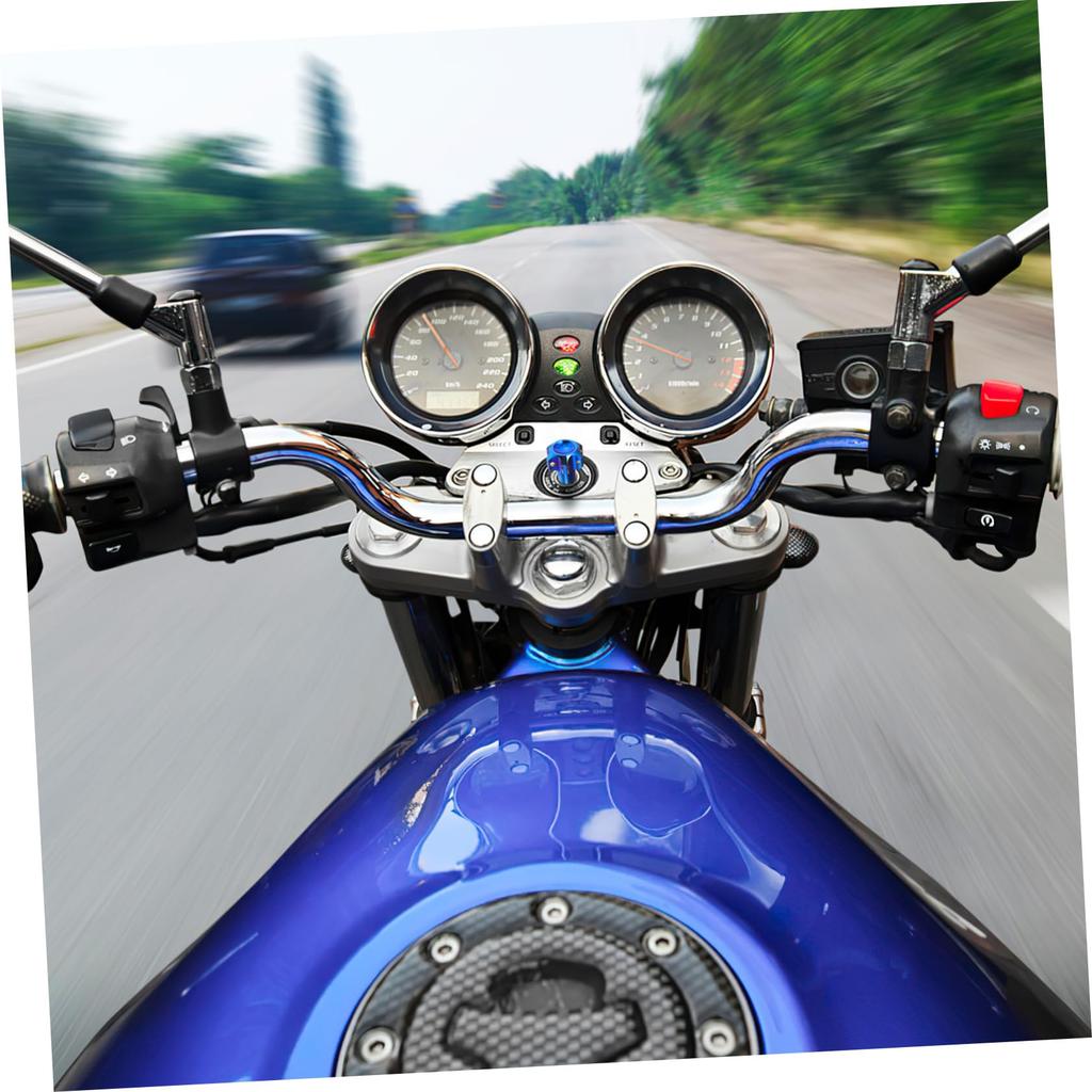 [ULTECHNOVO] Key Head Individual Decoration Biker Key Chain Car Key Holder for Men Car