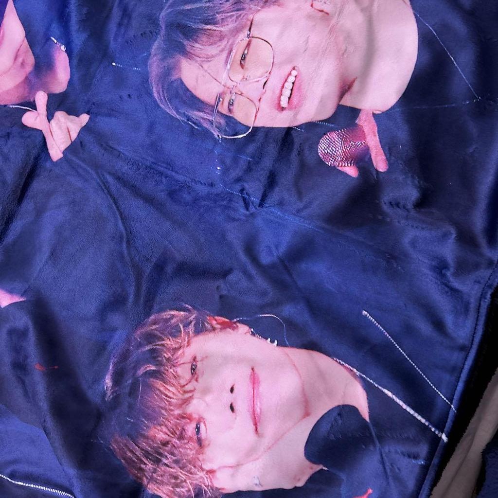 [USED] BTS Blanket Seoul Concert