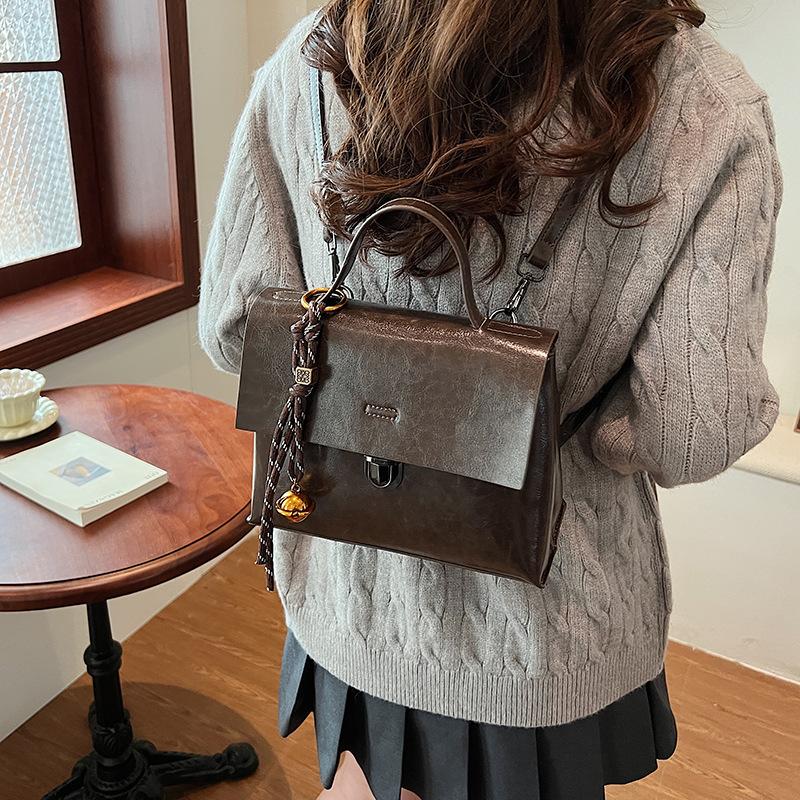 

Новые нишевые женские сумки 2025 года, модные текстурные женские сумки, высококлассные рюкзаки, простые повседневные сумки 25*10*19