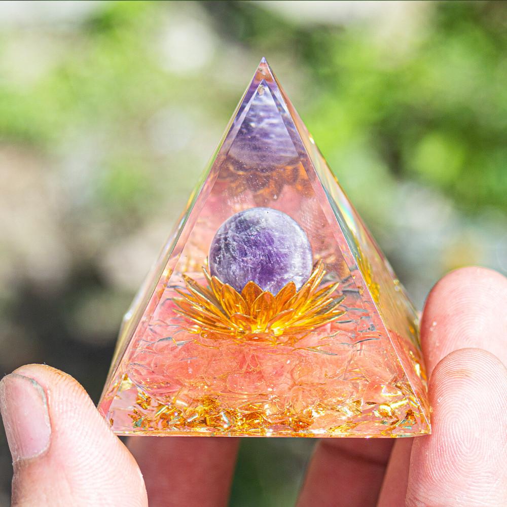 Resin Art Crystal Ball Pyramid Home Decor With Modern Minimalist Style For Living Room Display