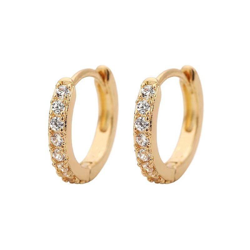 European and American Fashion Zircon Ear Cuffs: Stylish Micro-Inlaid Design for Women’s Versatile Elegant Look.