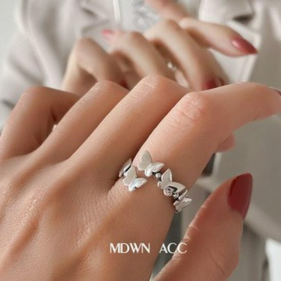 Japanese-Korean Sweet Butterfly Retro Women's Open Ring - Elegant & Trendy
