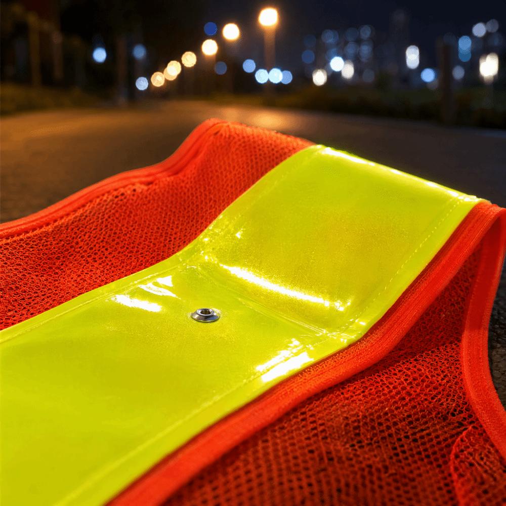 Reflective Strips LED Safety Vest LED Lights Protective Case Durable Sleeve Outdoor Warning жёлтый