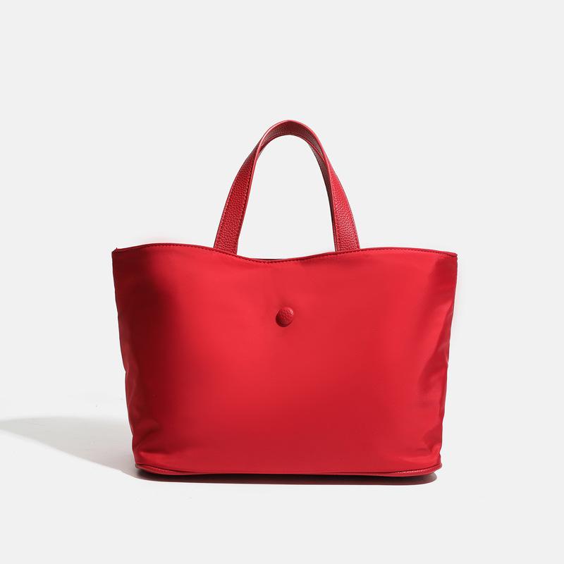 Small-scale Design Minimalist Lightweight Tote Bag, Fashionable Large-capacity Underarm Commuter Bag