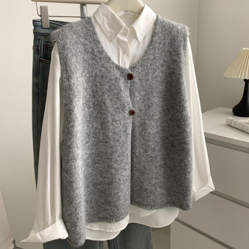 Literary Vintage Lazy Style Two Button Knitted Vest Women's Spring Autumn Sleeveless Split Sweater Gilet