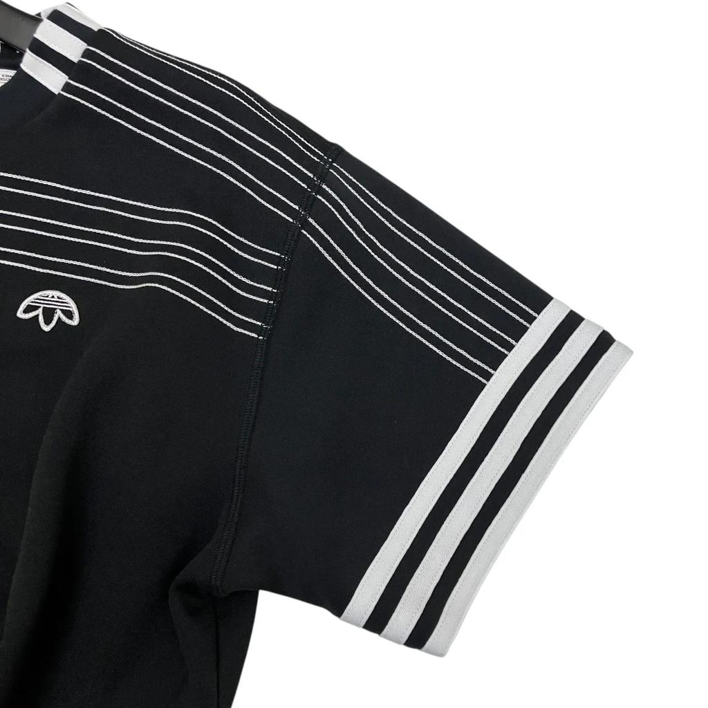 adidas Camiseta de cuello redondo a rayas con logo invertido Originals x Alexander Wang Tops para mujer Negro BR9215