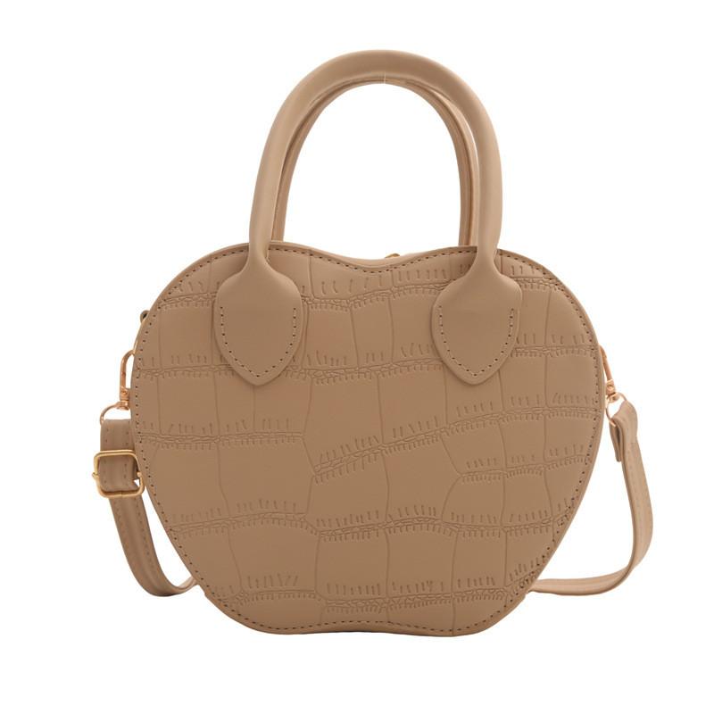 Chic Casual Crossbody Heart-shaped Bag For Women Perfect For Fashion Forward Outfits