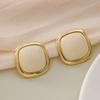 Retro Pearl Temperament Stud Earrings Women's Light Luxury Fashion Niche Design High Sense Earrings Internet Celebrity Versatile Earrings
