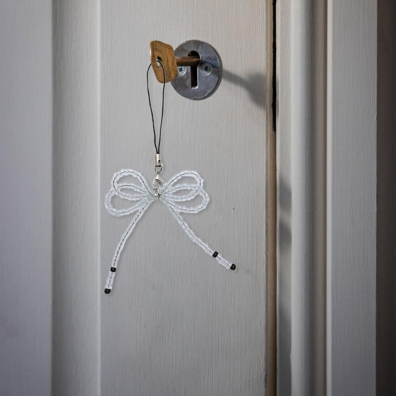 Fashion Glass Beaded Bowknot Phone Charm Straps Y2K Bag Decoration Lanyard Car Keys Hanging Pendants Purse Accessories