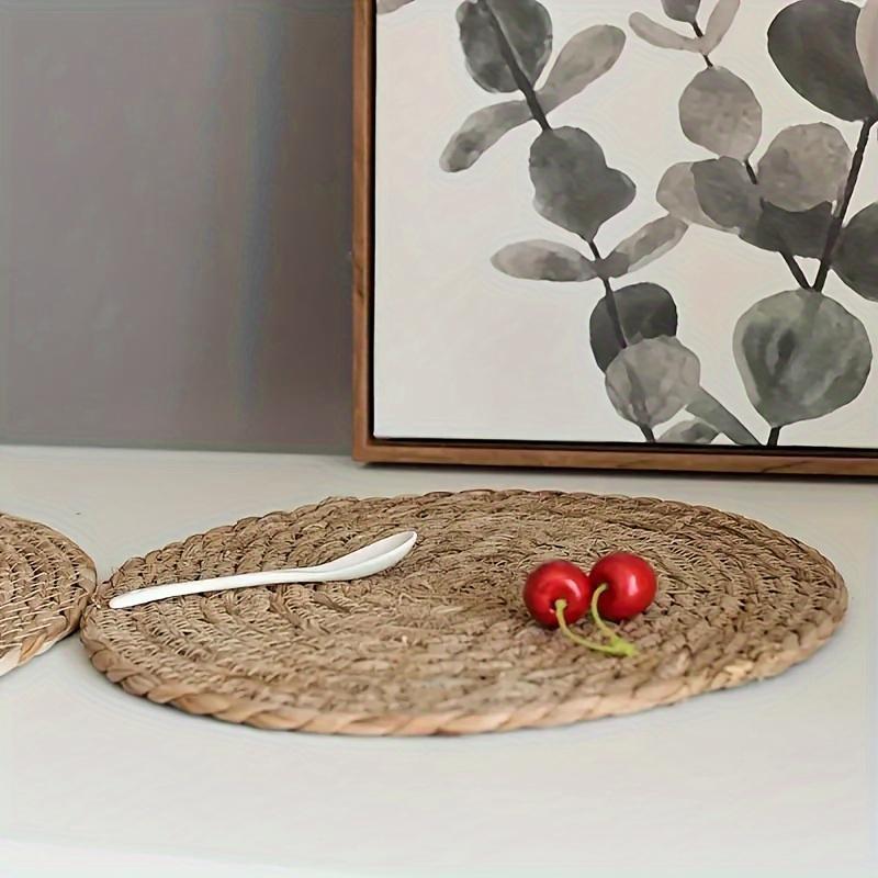 Pot Mats Handwoven Rattan Placemats Round Heat Insulation Mats Natural Woven Table Mats for Dining Home Wedding Decoration