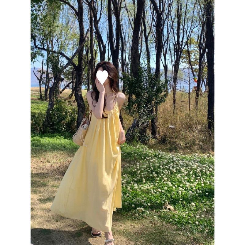 Yellow suspender dress women s summer seaside vacation style wear skirt loose A-shaped skirt long skirt S