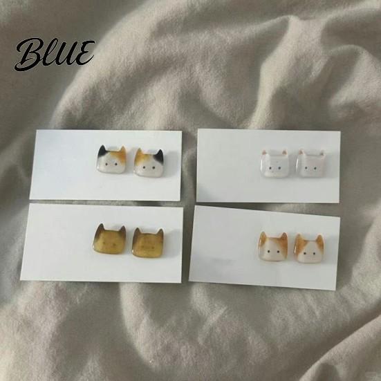 Smooth Stud Earrings 1 Pair No Burrs Lightweight Kitten Design