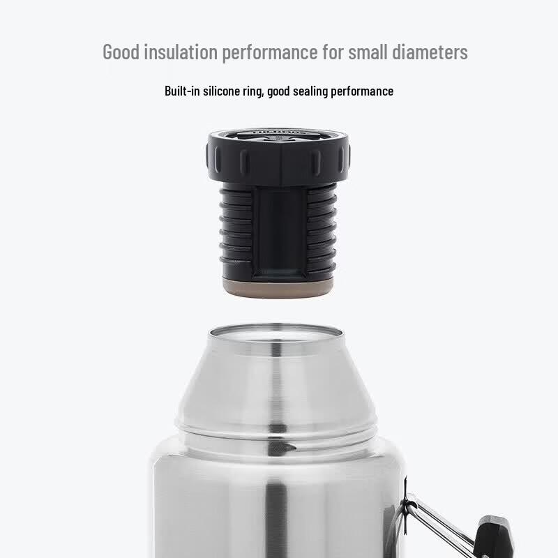 THERMOS Stainless Steel Vacuum Insulated Bottle
