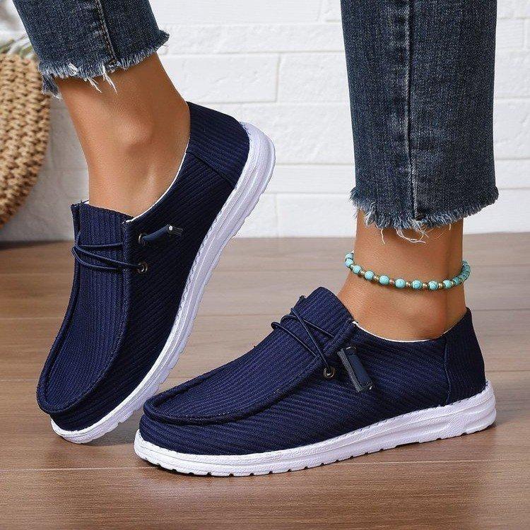 Casual large size shallow mouth breathable women's shoes autumn new women's comfortable flat-soled single shoes women