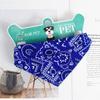Vendajes Triangulares Retráctiles con Estampado Retro y Baberos de Collar para Mascotas.