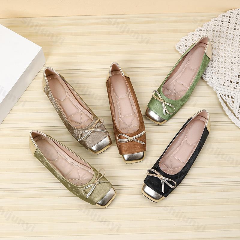 Fashion Butterfly Knot Design Square Toe Single Shoe Women's 2025 New Color Splicing Soft Versatile Flat Ballet Style Casual Dance Shoes