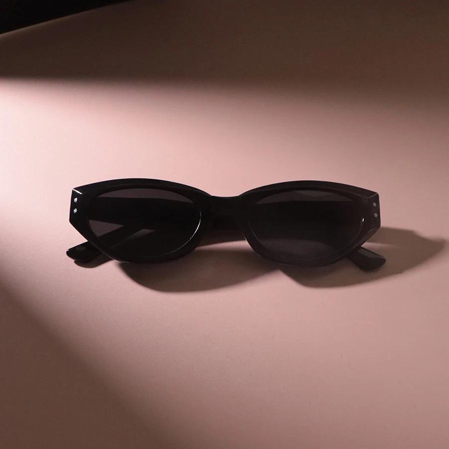 Plain Cat Eye Sunglasses Women Men Designer Classic Sun Glasses Female Male Fashion Brand Vintage Travel Shades