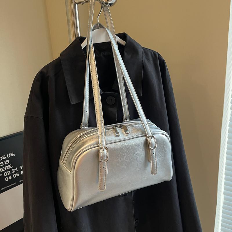 Woman's  Shoulder Crossbody Bag Monochrome Fashion Handbag with Adjustable Straps Armpit Bag for Work Shopping Travel