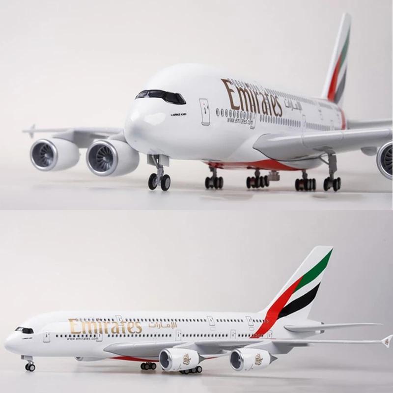 Large Scale Models Plane 47cm Scale A380 Diecast Resin United Arab Emirates Plane Model Airplane Collection Display Room Decor