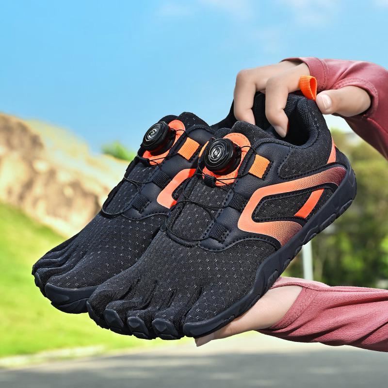 Women`s Split-Toe, Five-Finger Shoes: Perfect for