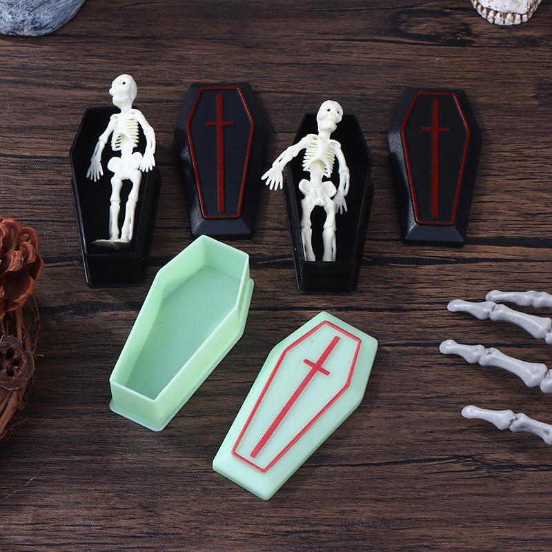 2/4Pcs Miniature Dollhouse Coffin Boxes Halloween Treat Coffin Boxes Coffin Prank Props Box Model Trickery Props Halloween Decor