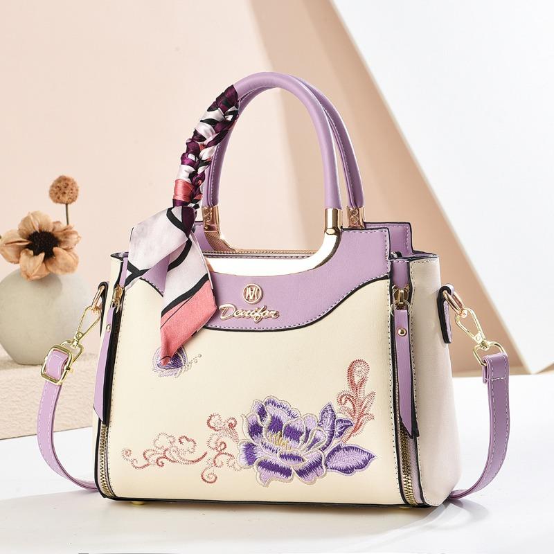 

Mother s Day gift embroidery new Chinese-style large-capacity portable lady s mother bag atmospheric high-end messenger women s bag