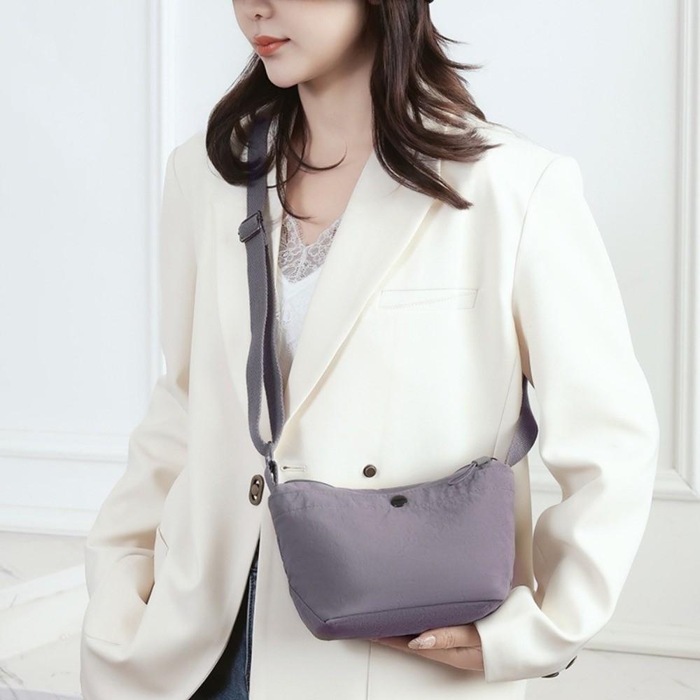 Solid Color Nylon Messenger Bag Korean Style Large Capacity Canvas Crossbody Bag Dumpling Shape Light Weight Single Shoulder Bag